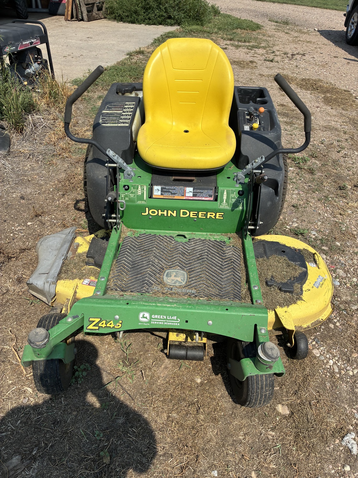  2007 John Deere Z445 at LandMark in Holdrege, NE