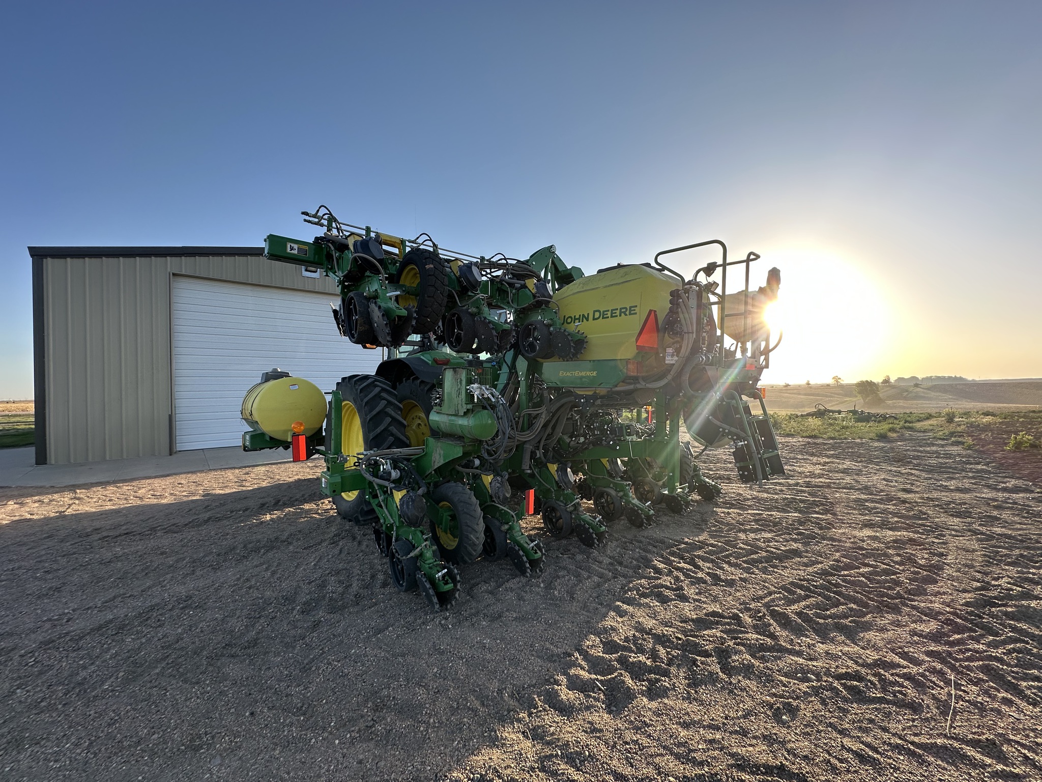  2024 John Deere 1725C at LandMark in Lexington, NE