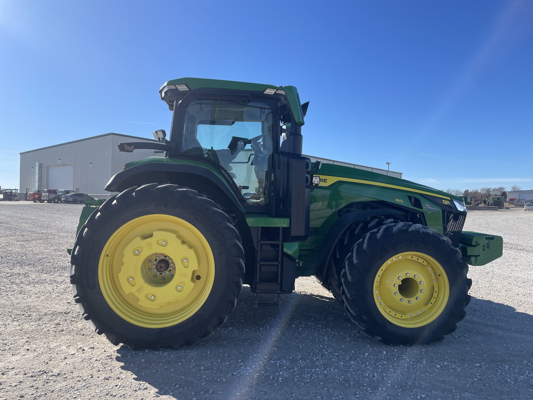  2024 John Deere 8R 410 at LandMark in Fairfield, NE