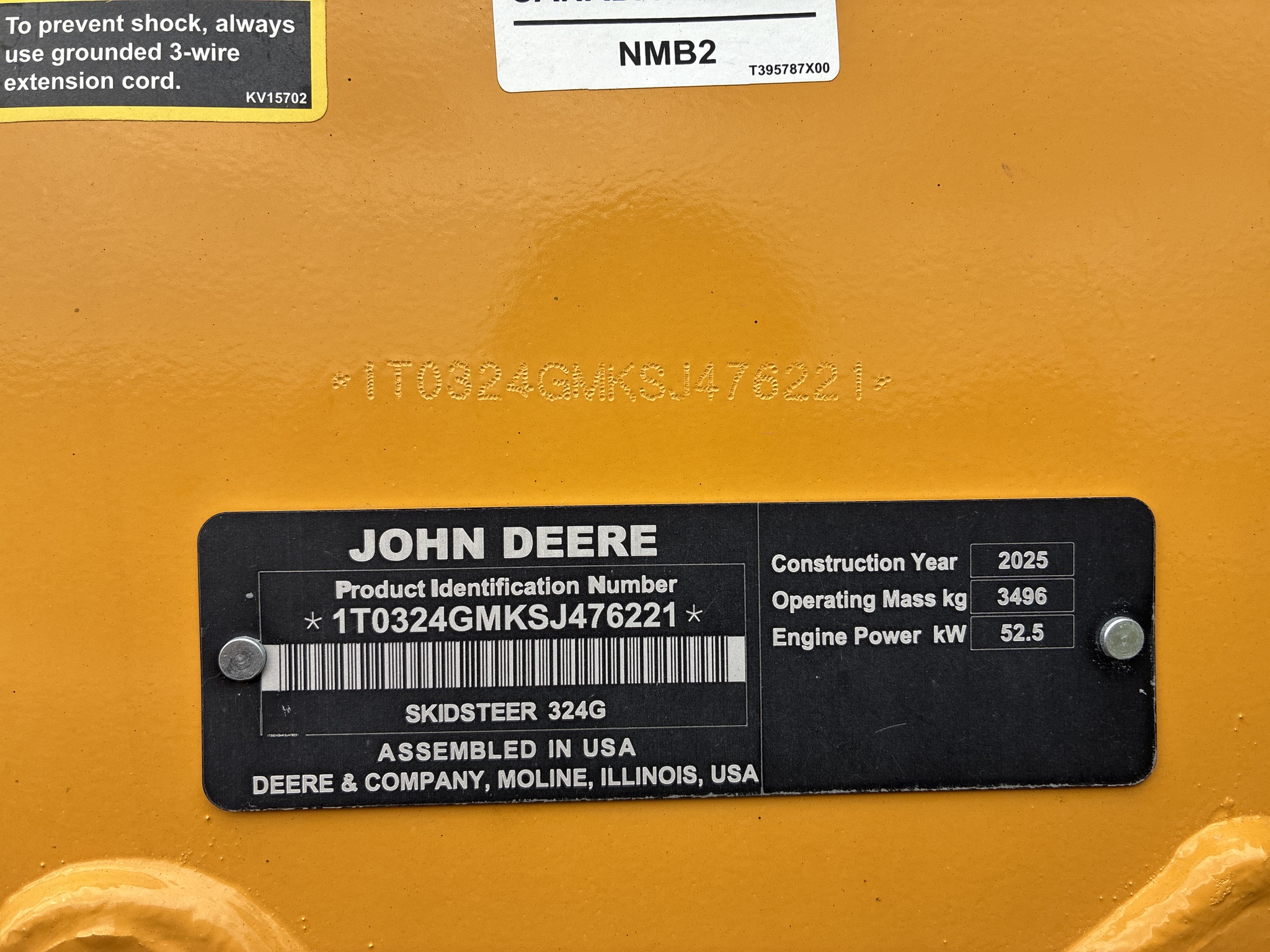  2025 John Deere 324G at LandMark in Beatrice, NE