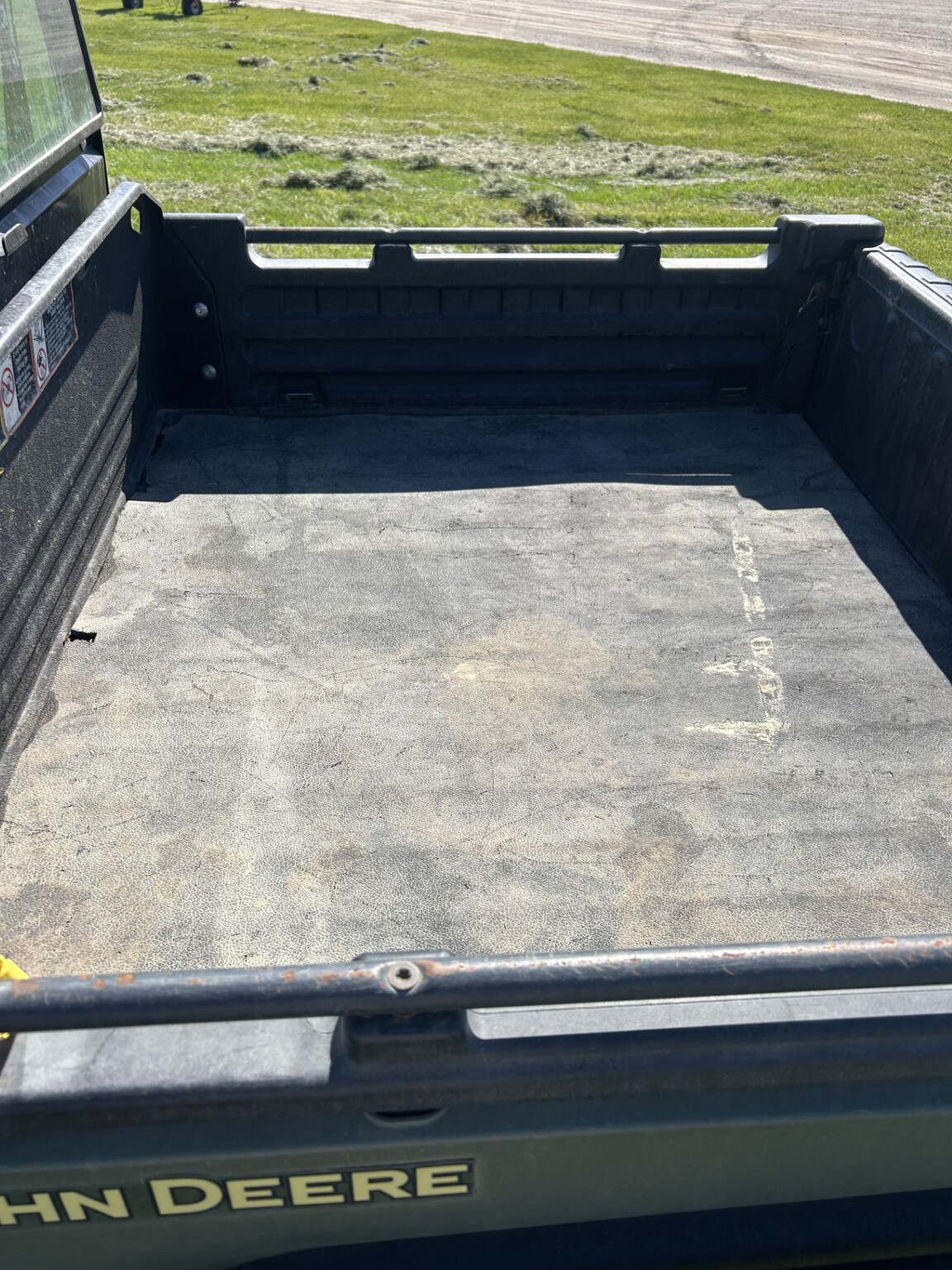 On Lot 2013 John Deere XUV 825I GREEN at Tri County Equipment Marlette, MI