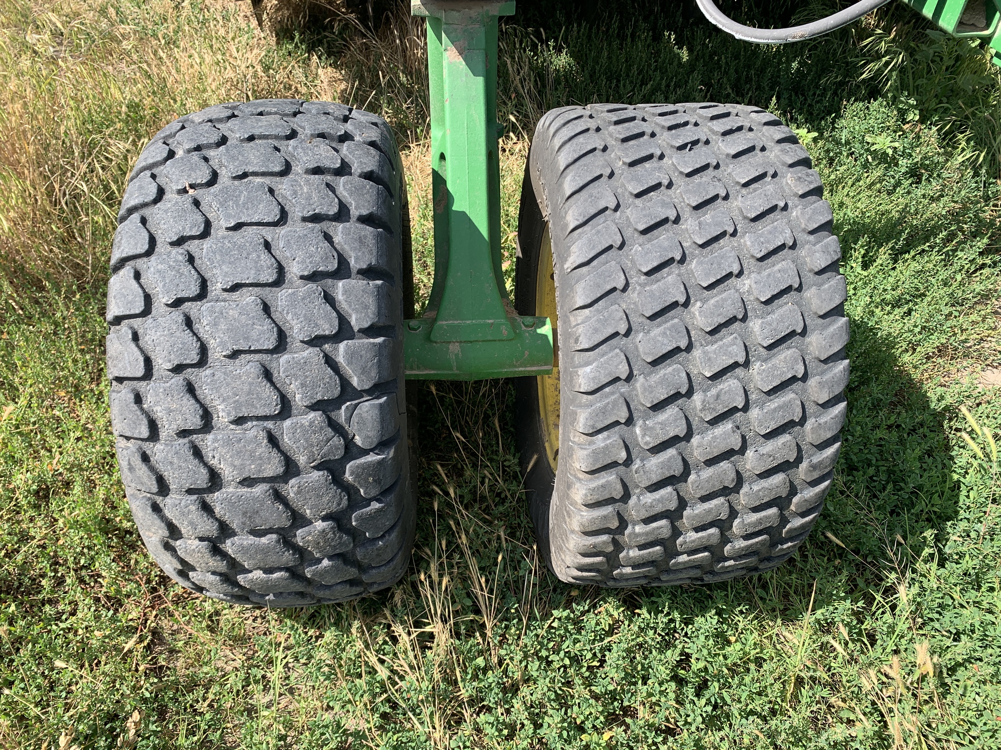  2013 John Deere 1890 at LandMark in Hebron, NE