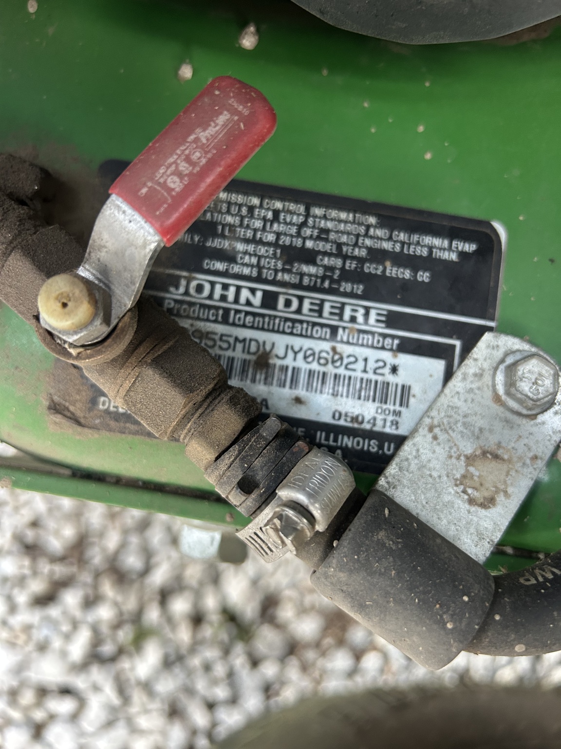  2018 John Deere Z955M EFI at LandMark in Hebron, NE