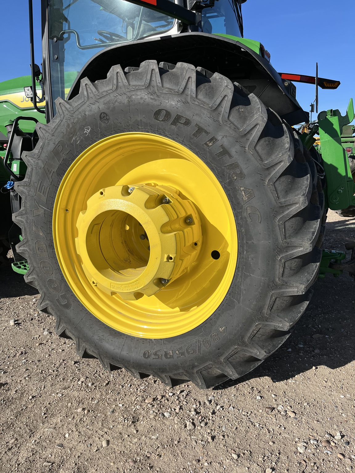  2025 John Deere 8R 410 at LandMark in Minden, NE