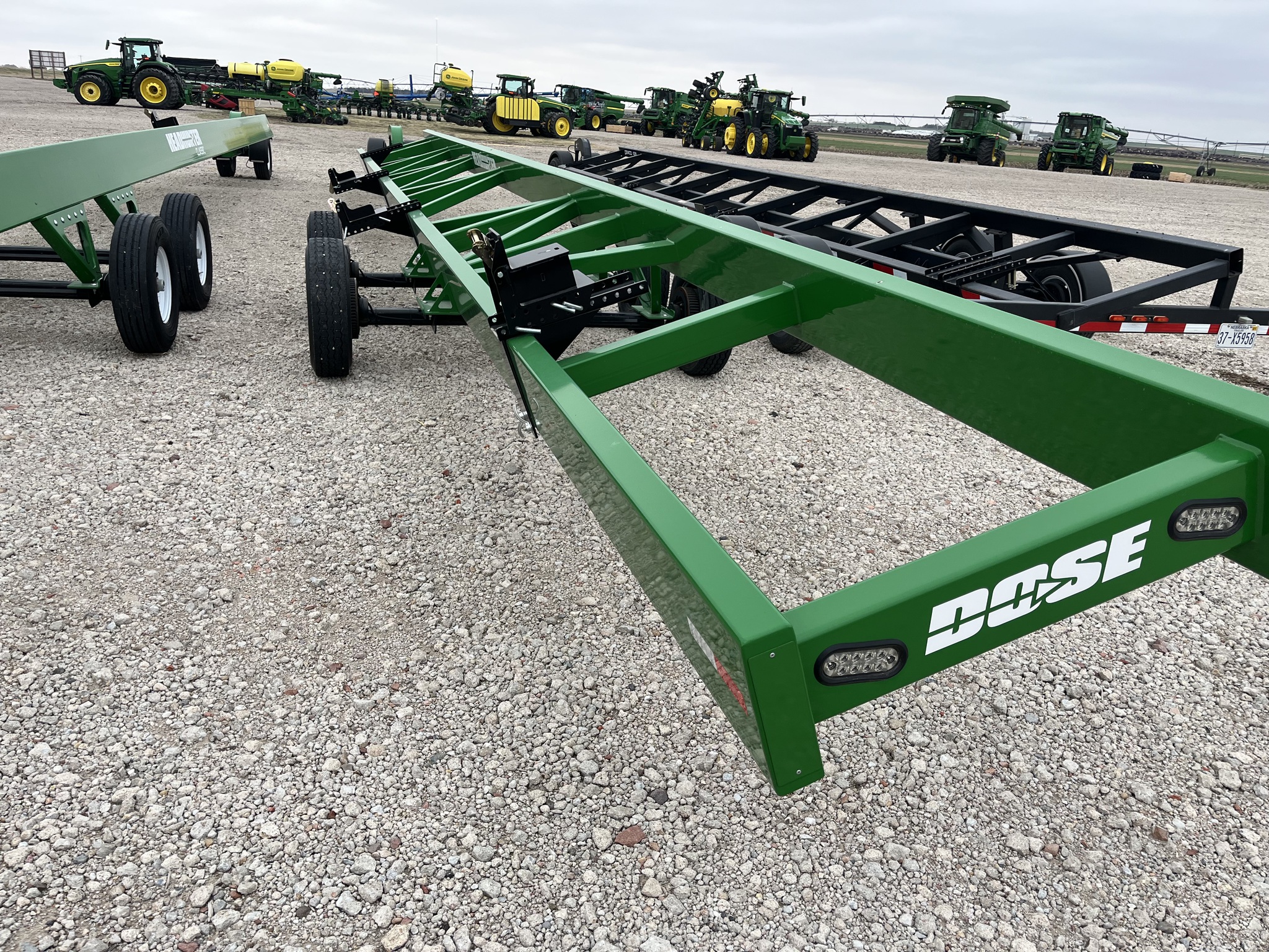  2023 Headhunter HHC53-DA/DB at LandMark in Holdrege, NE