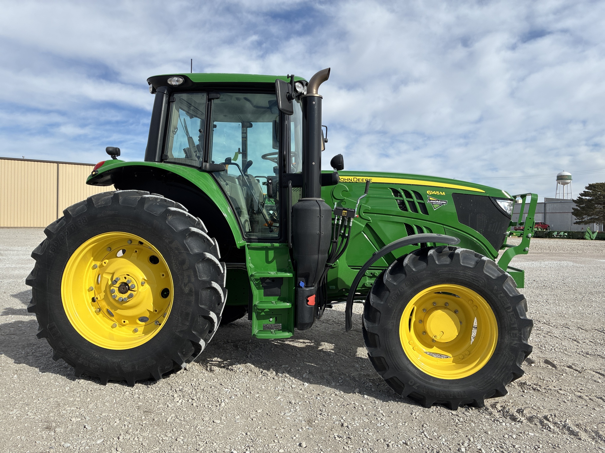   John Deere 6145M at LandMark in Kearney, NE