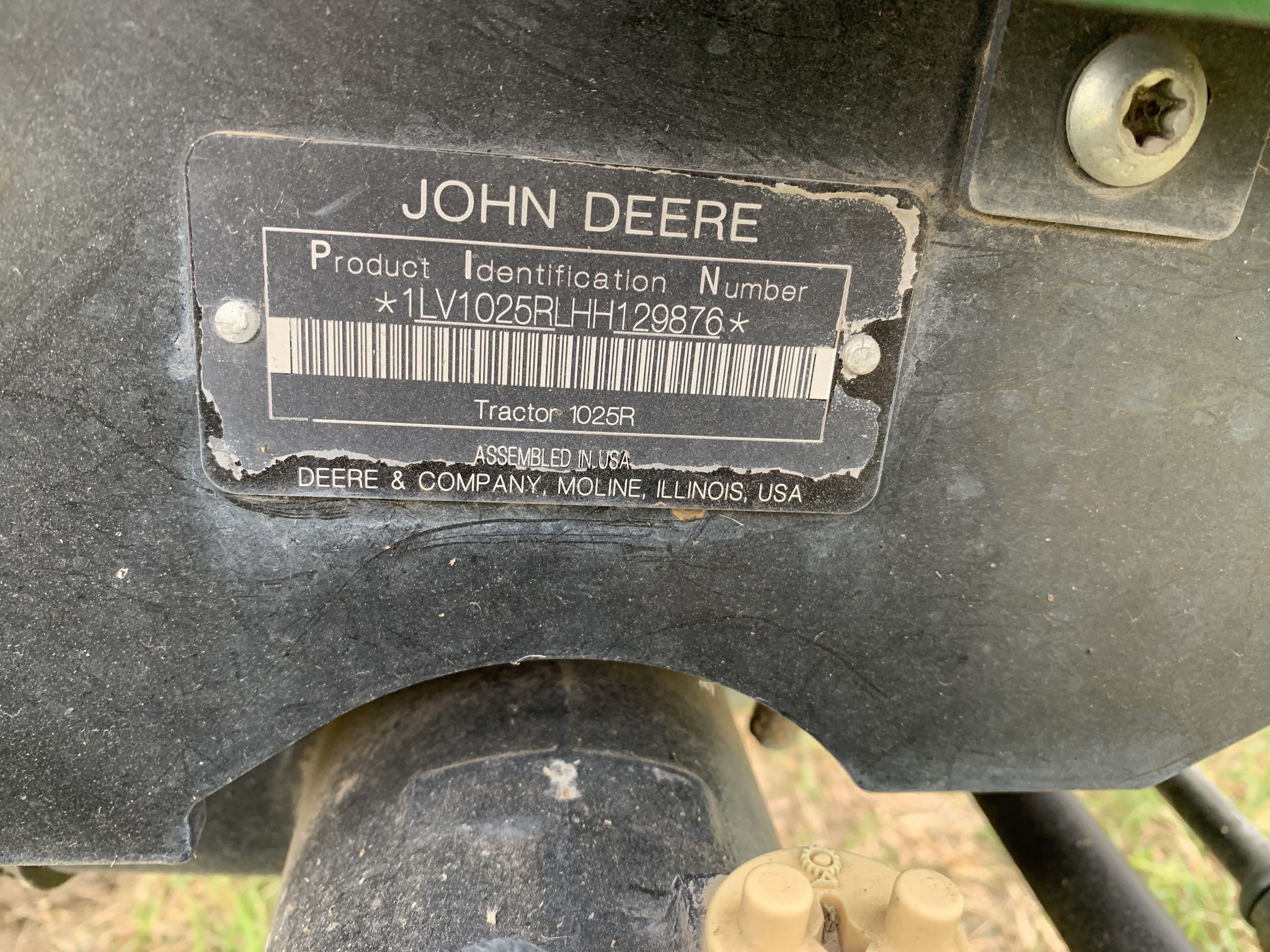  2017 John Deere 1025R at LandMark in Holdrege, NE