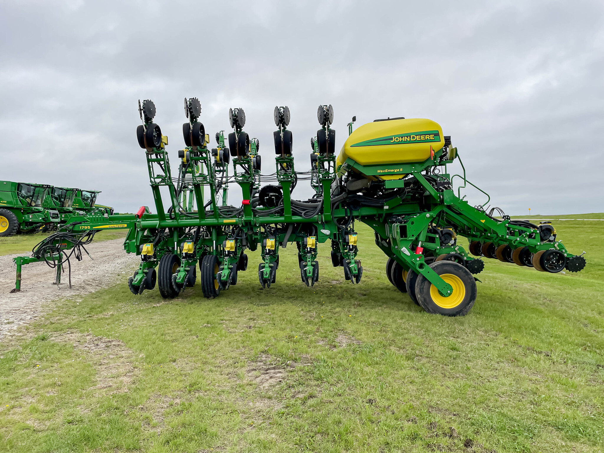  2021 John Deere 1795 at LandMark in Hastings, NE