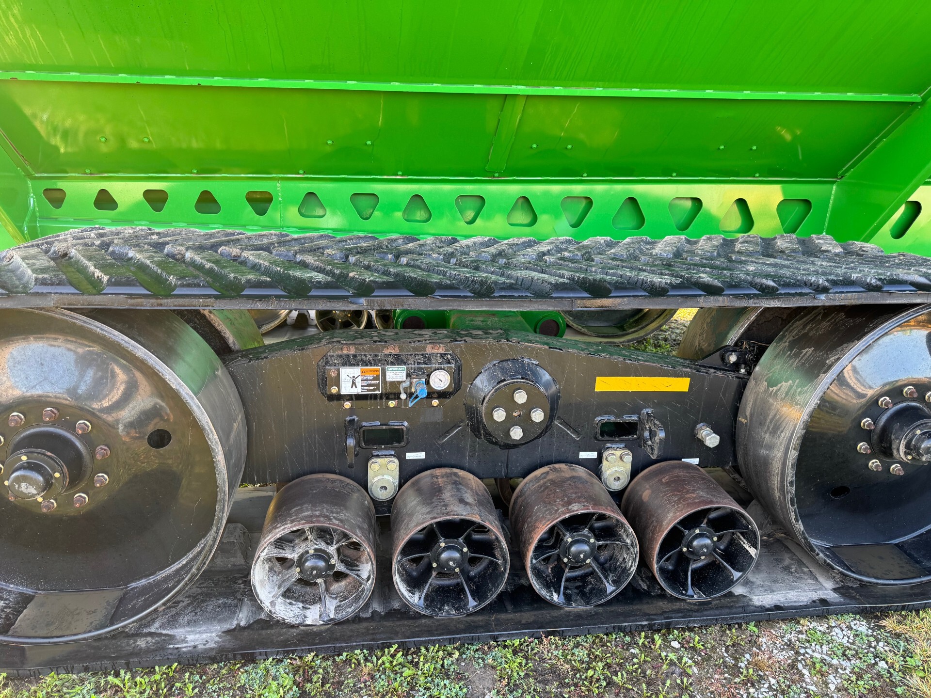 On Lot 2012 Brent 1594 at Tri County Equipment Reese, MI