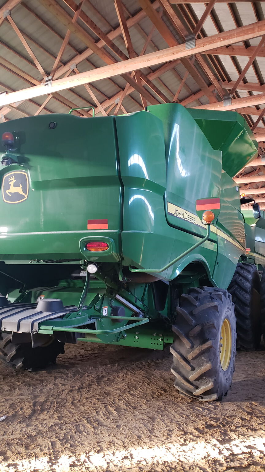  2017 John Deere S680 at LandMark in Minden, NE