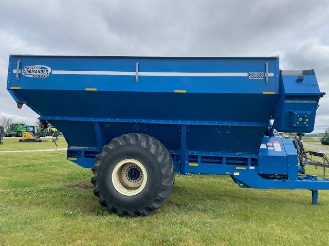  2011 Kinze 850 at LandMark in Beatrice, NE