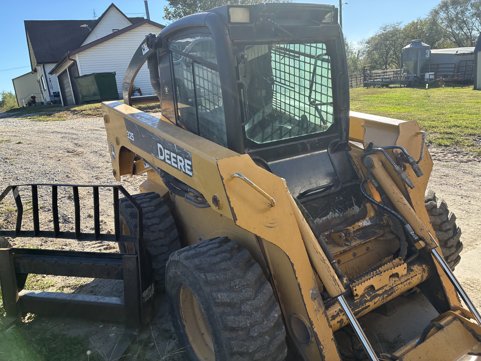  2006 John Deere 325 at LandMark in Hebron, NE