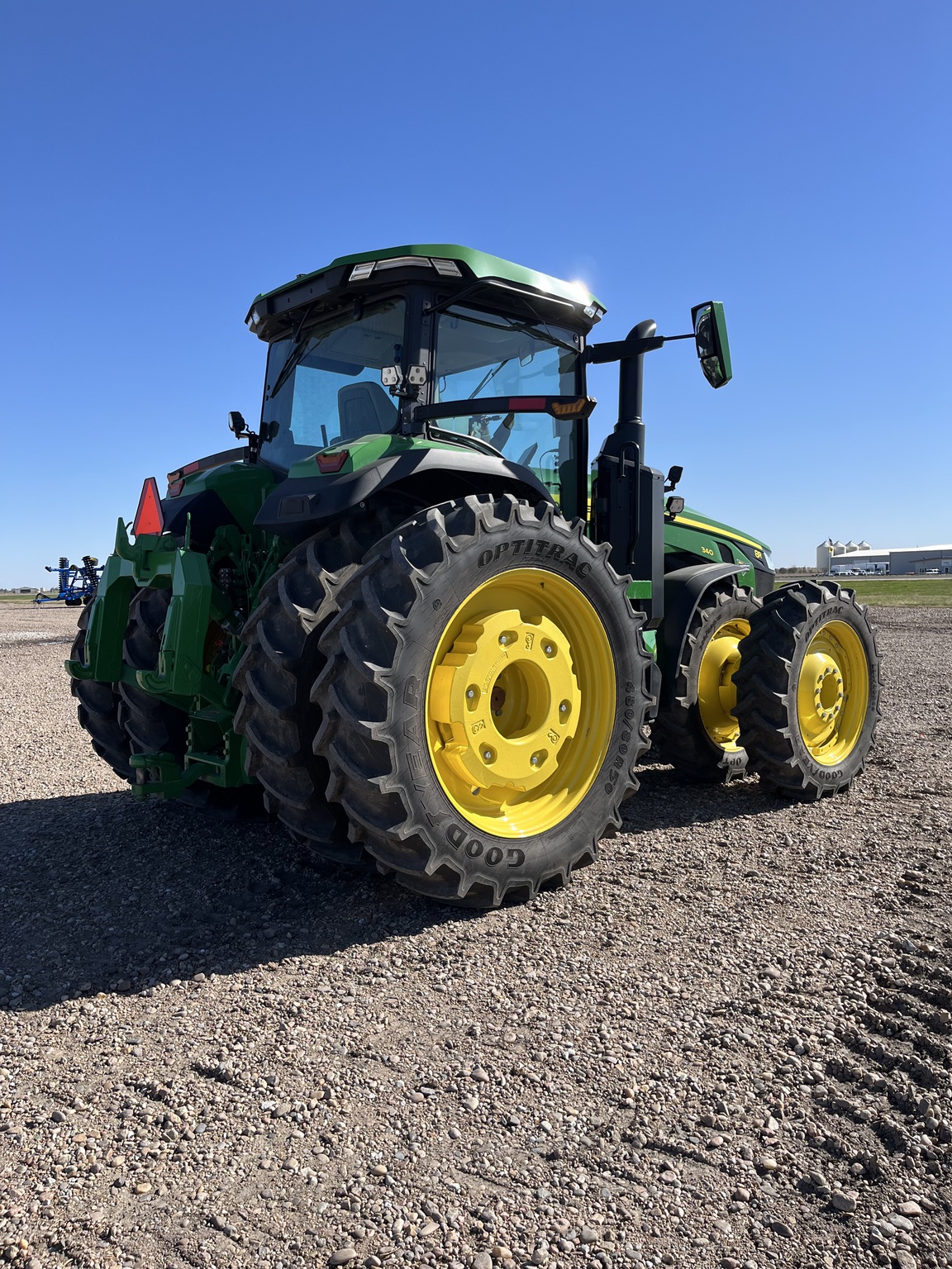  2024 John Deere 8R 340 at LandMark in Minden, NE