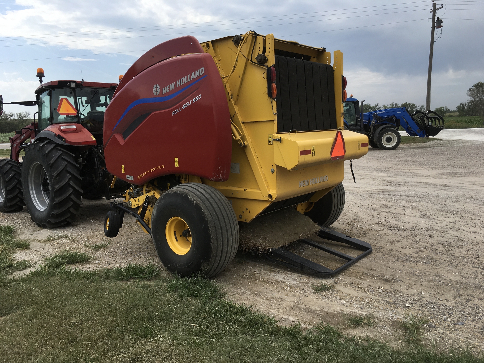  2023 NEW HOLLAND Rollbelt 560 at LandMark in Phillipsburg, KS