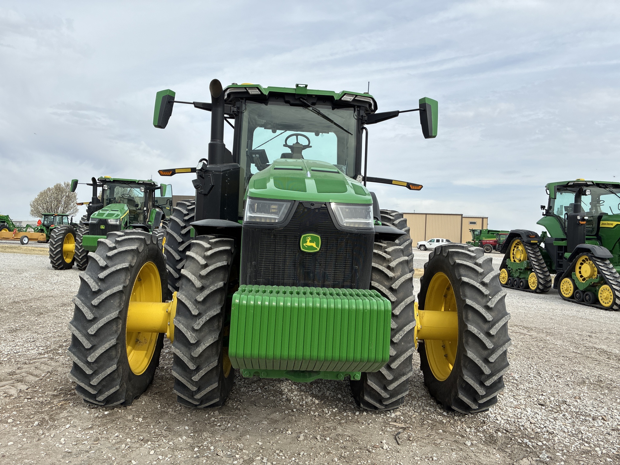  2024 John Deere 8R 280 at LandMark in Arapahoe, NE