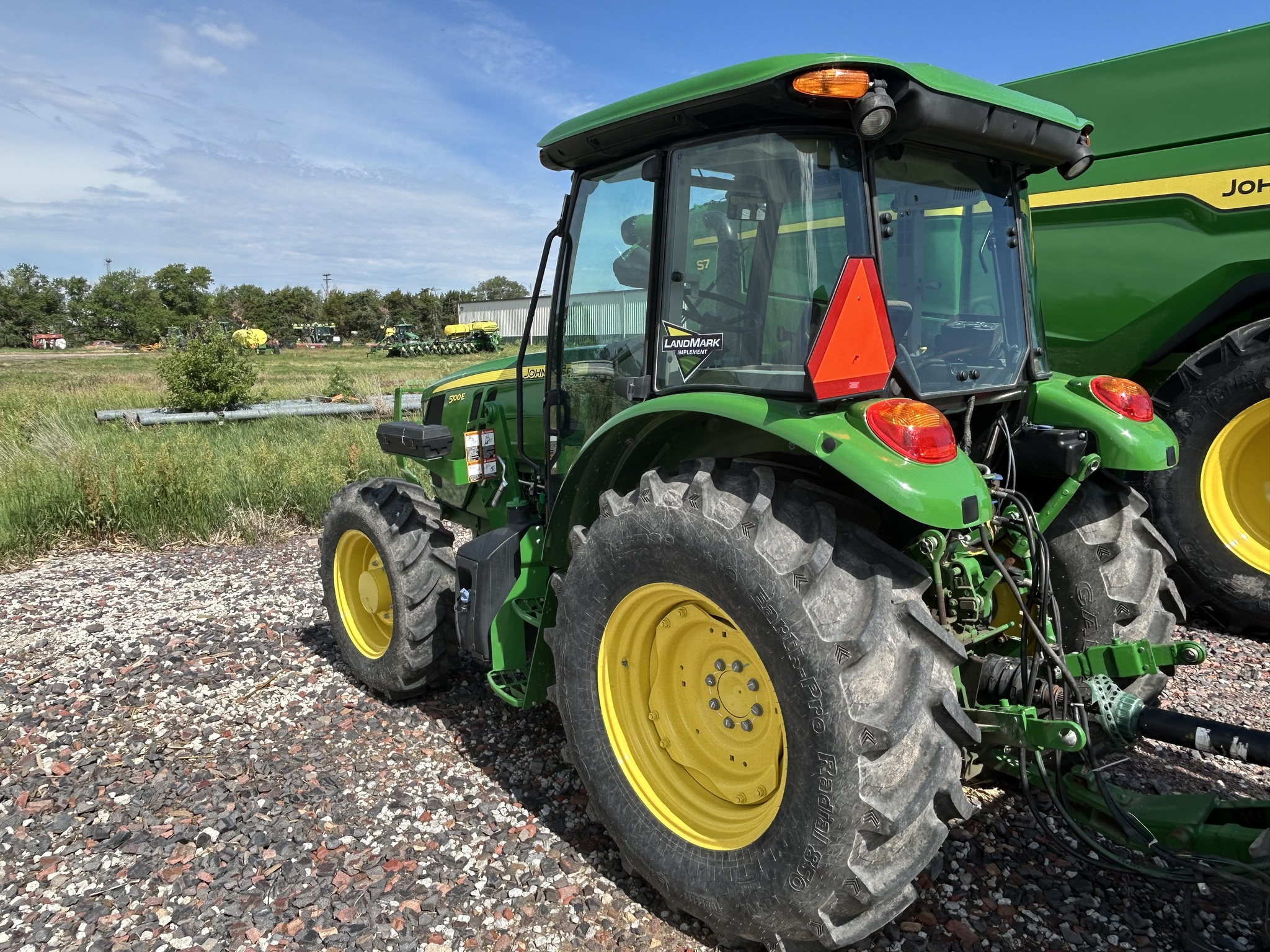  2023 John Deere 5100E at LandMark in Fairfield, NE