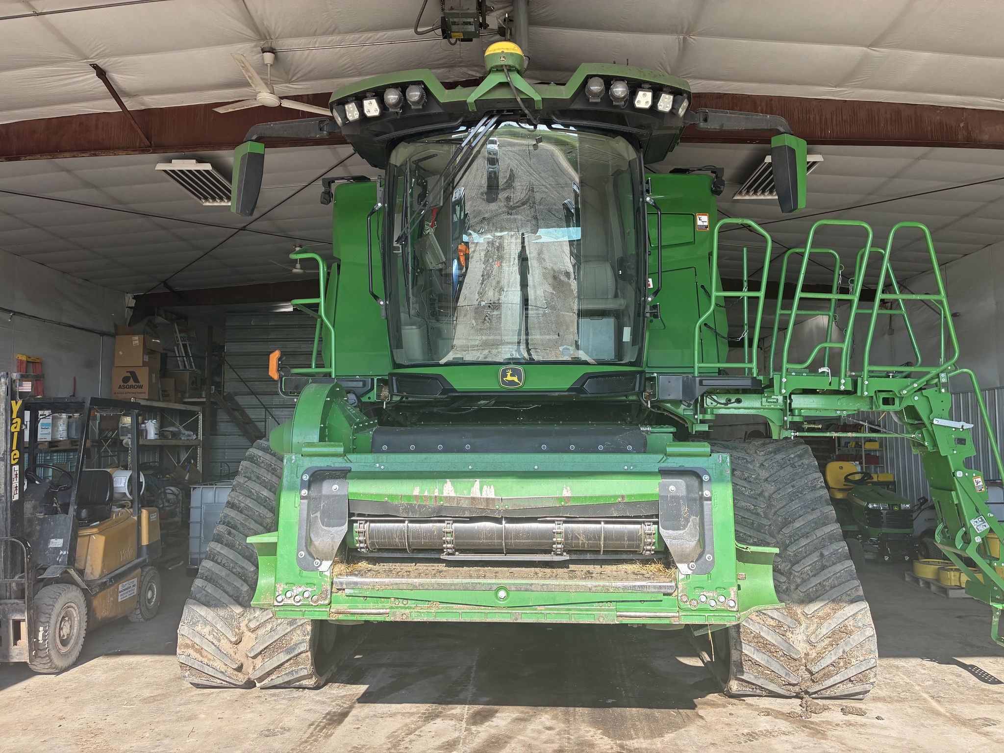  2022 John Deere X9 1100 at LandMark in Beatrice, NE