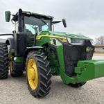  2024 John Deere 8R 250 at LandMark in Hastings, NE