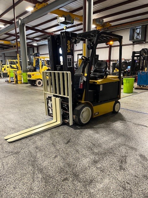 Used 2014 Yale ERC065VGN36TE085 at Briggs Equipment in San Antonio, TX