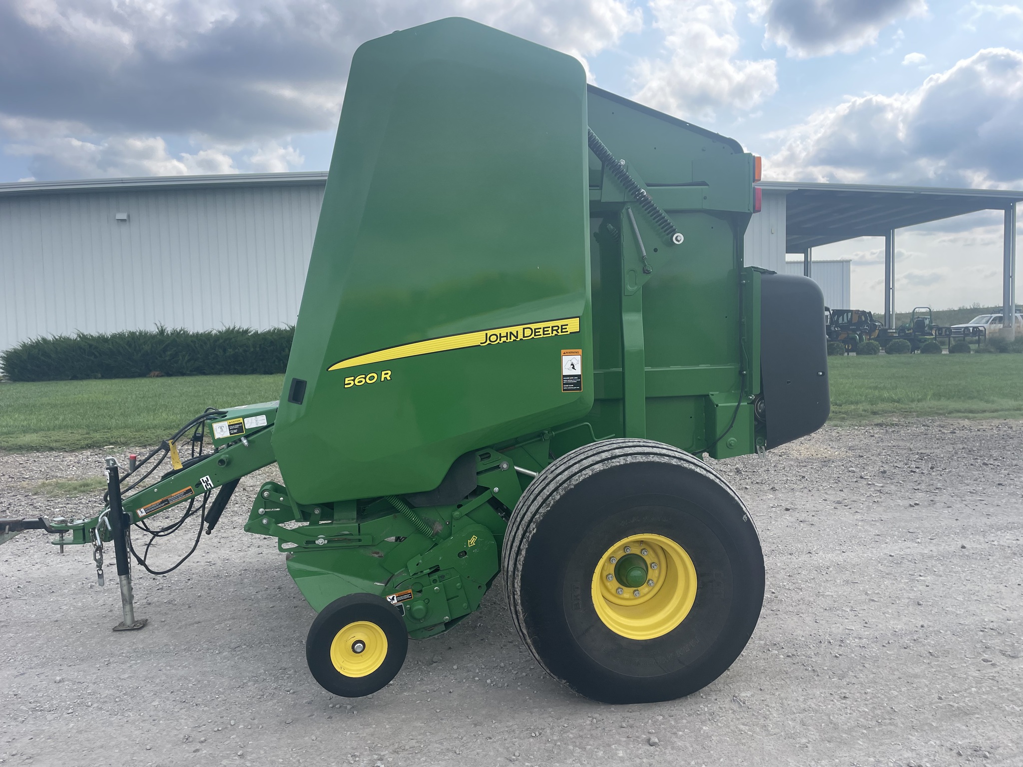  2022 John Deere 560R at LandMark in Marysville, KS