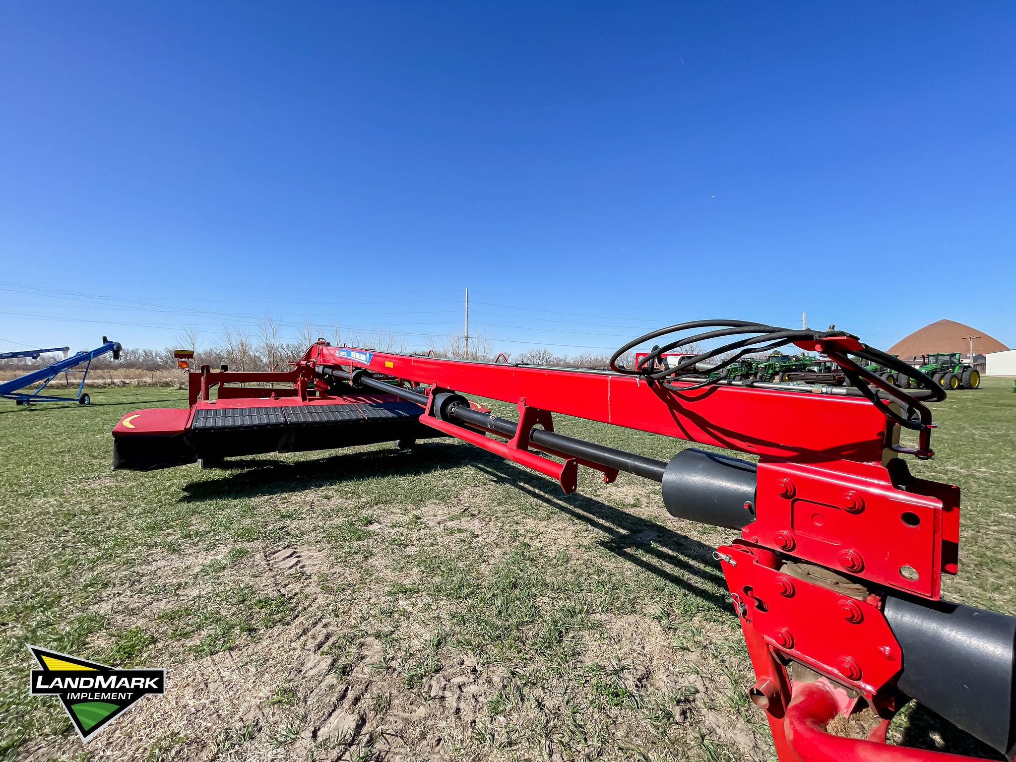  2018 NEW HOLLAND 316 at LandMark in Gothenburg, NE