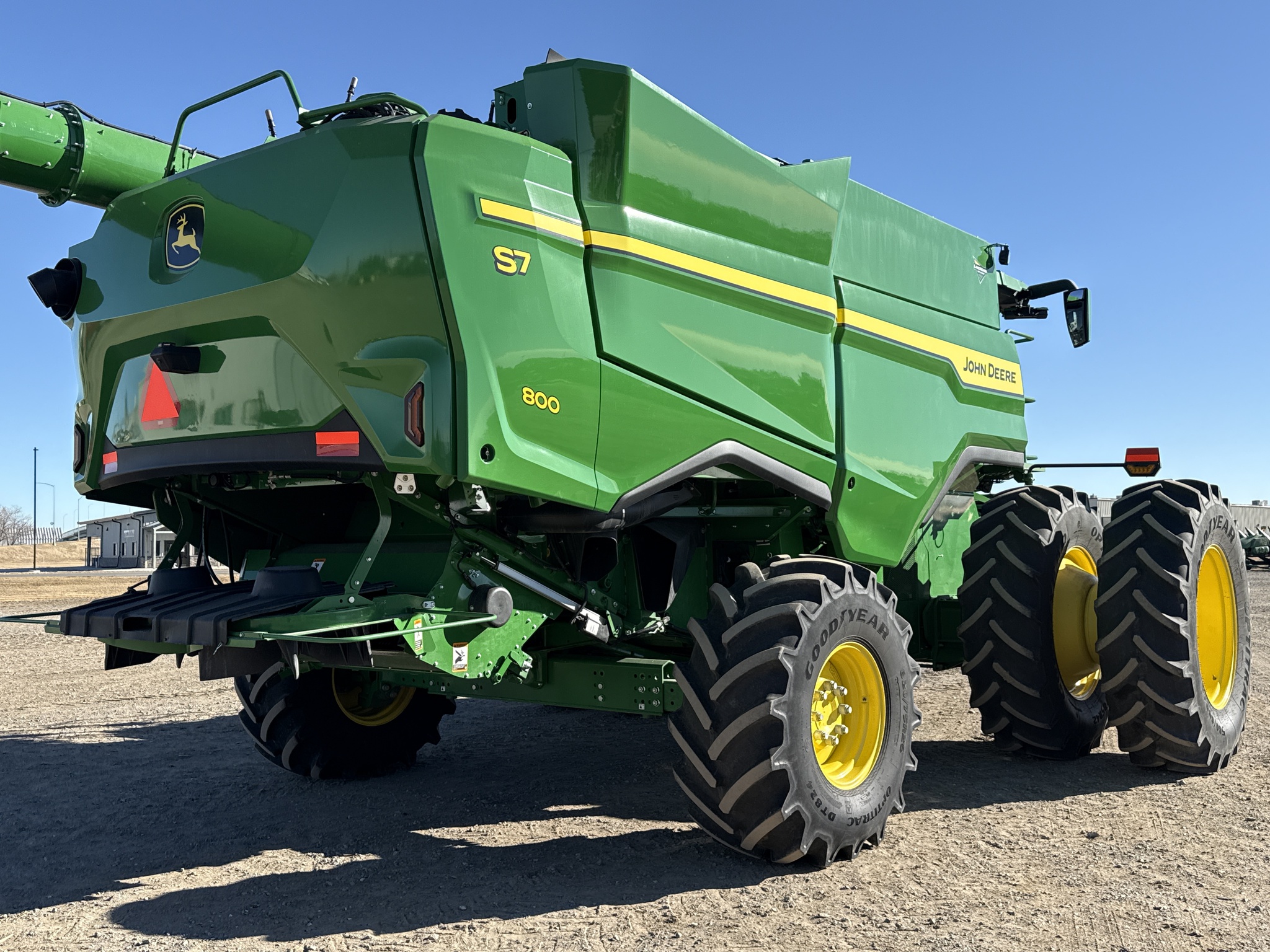  2025 John Deere S7 800 at LandMark in Gothenburg, NE