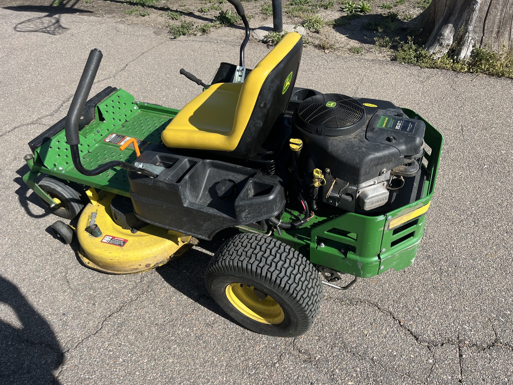  2013 John Deere Z235 at LandMark in Lexington, NE