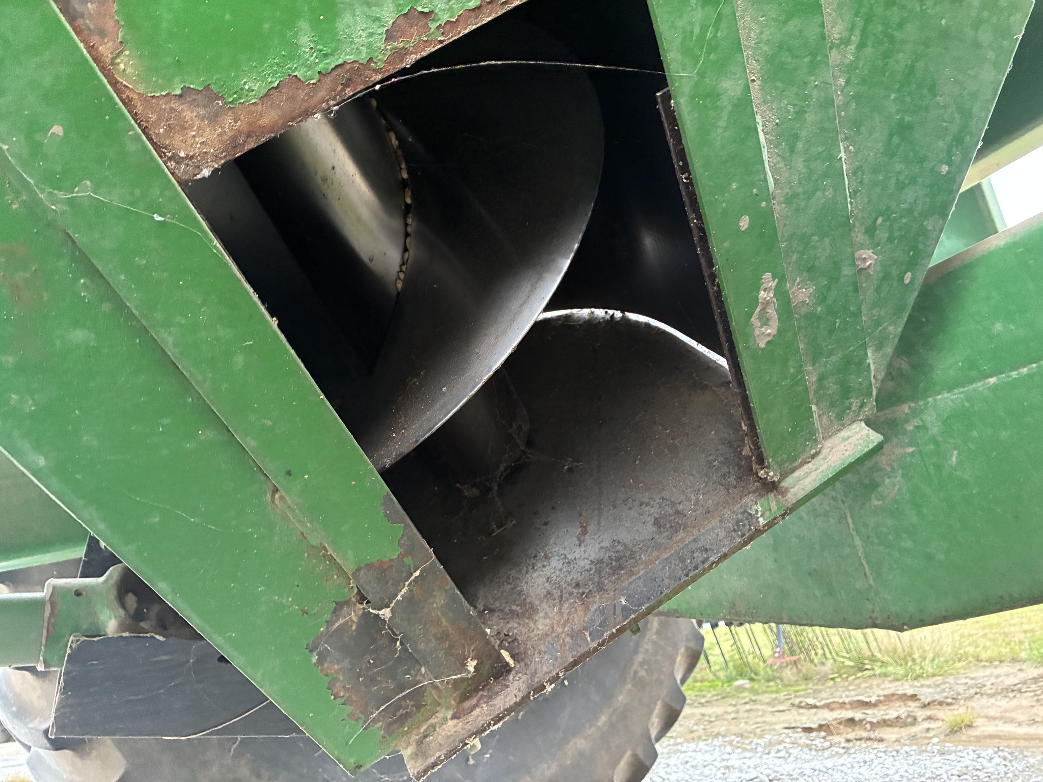   J&m 750-18 at LandMark in Hebron, NE