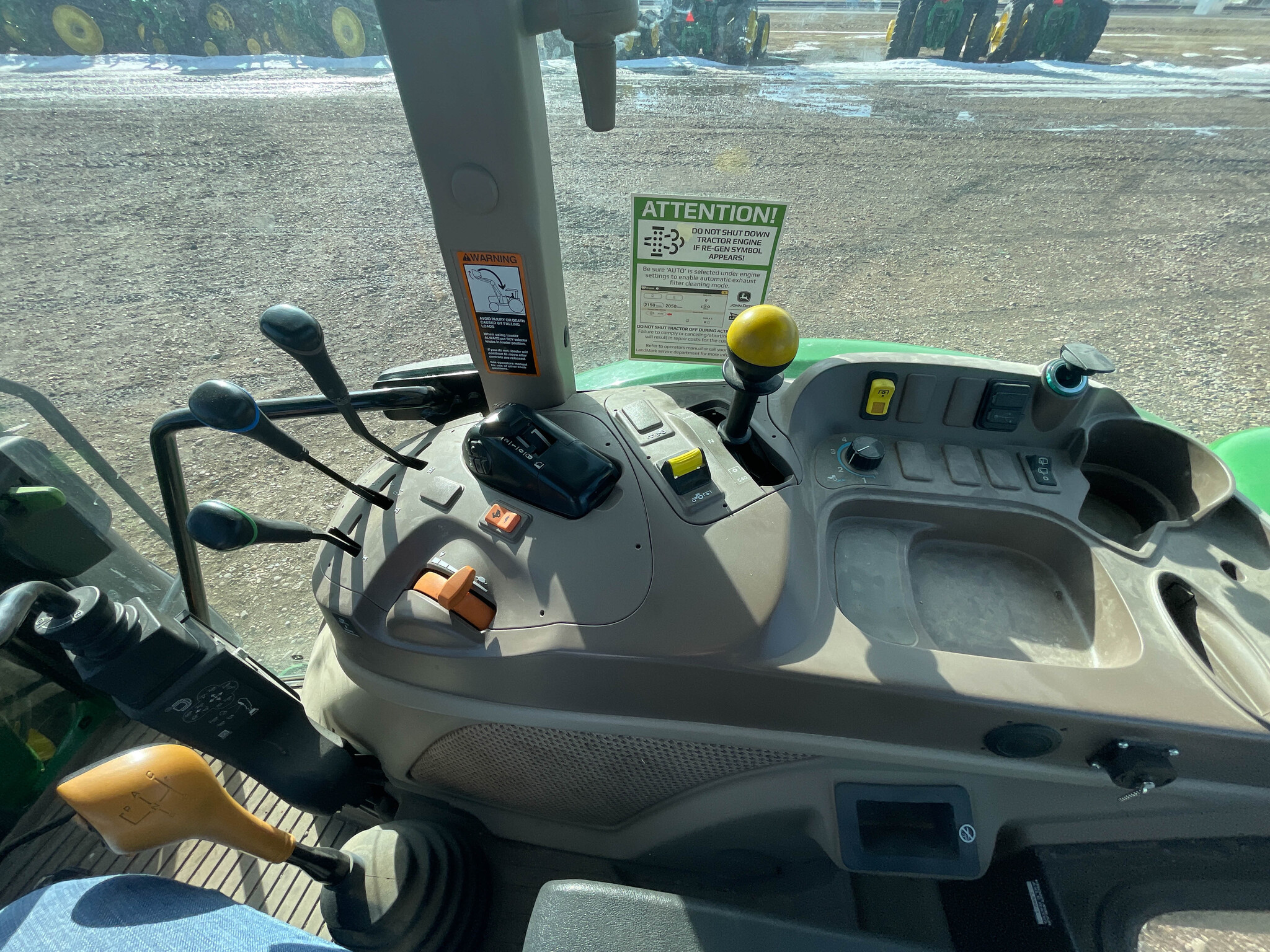  2022 John Deere 5090M at LandMark in Minden, NE