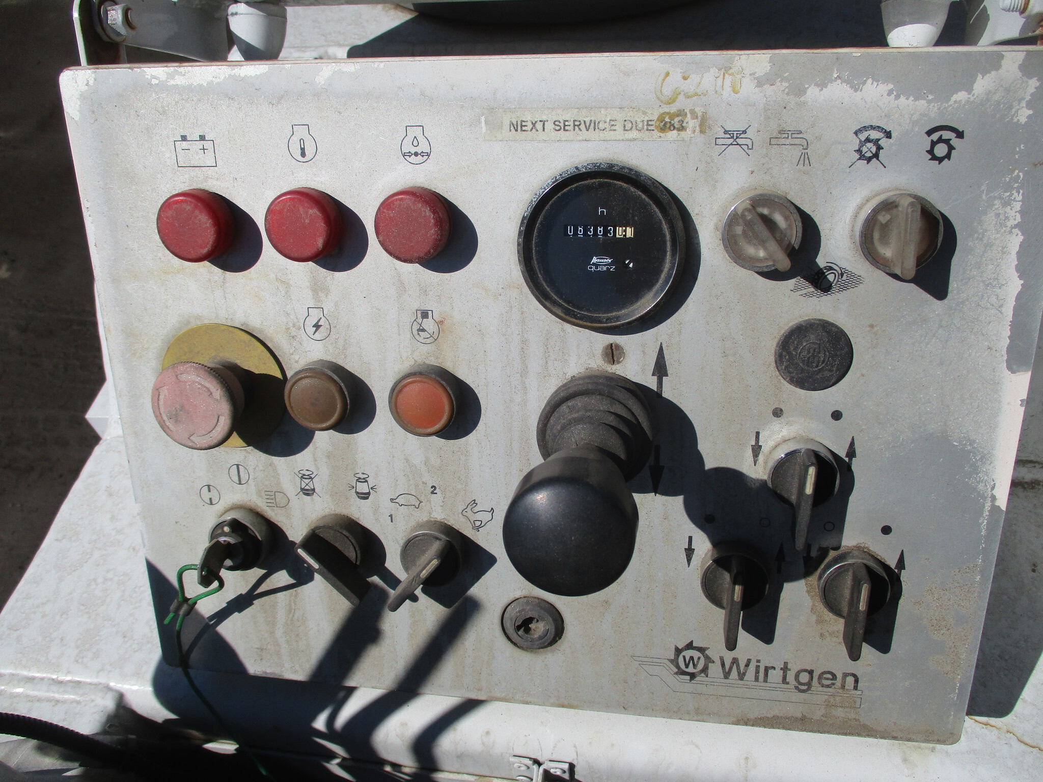 W500