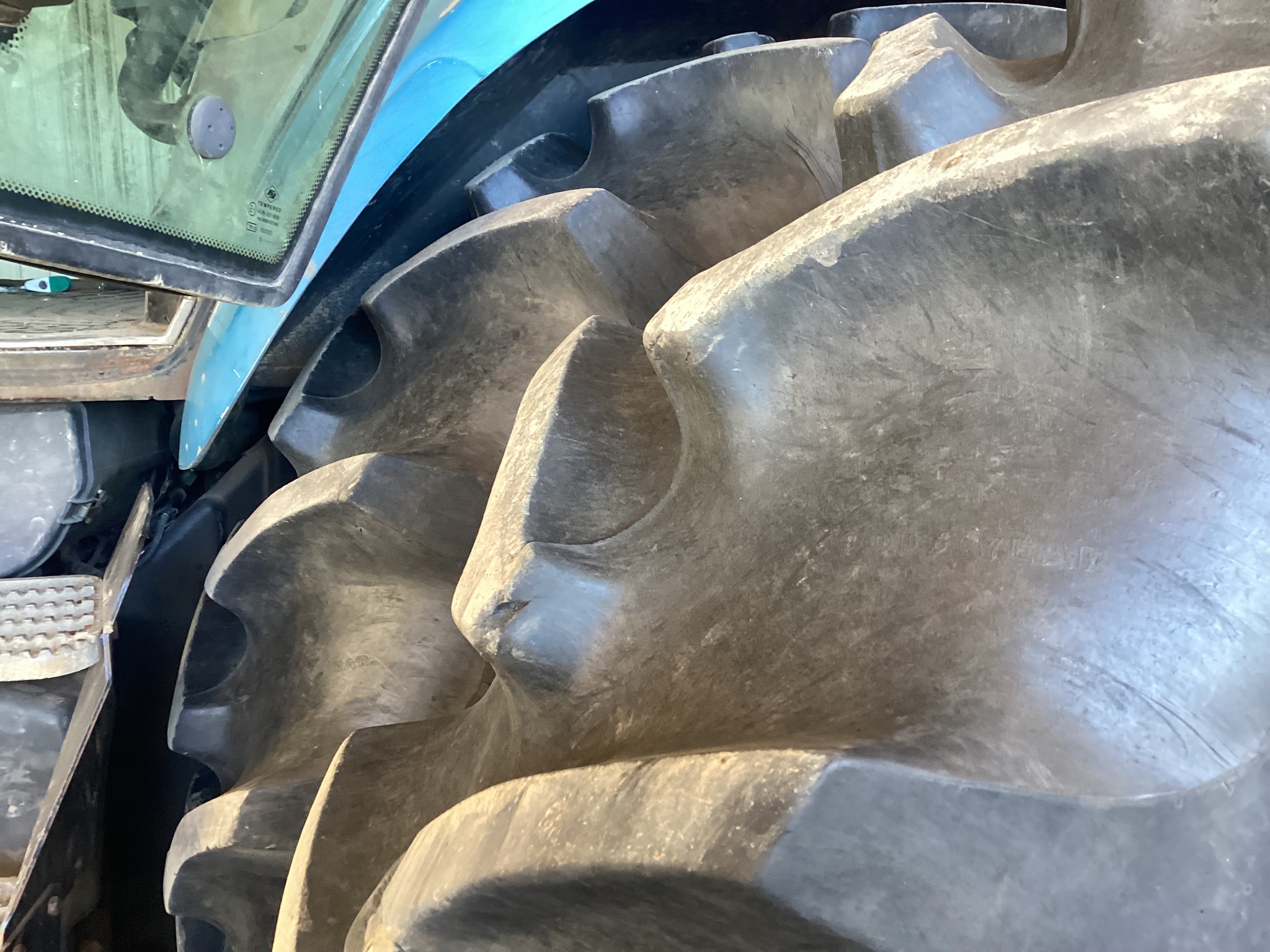  2001 NEW HOLLAND TG255 at LandMark in Red Cloud, NE