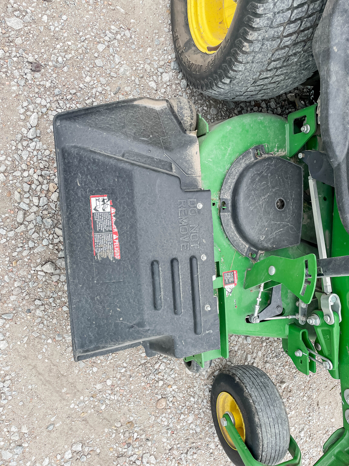  2019 John Deere Z950R at LandMark in Kearney, NE