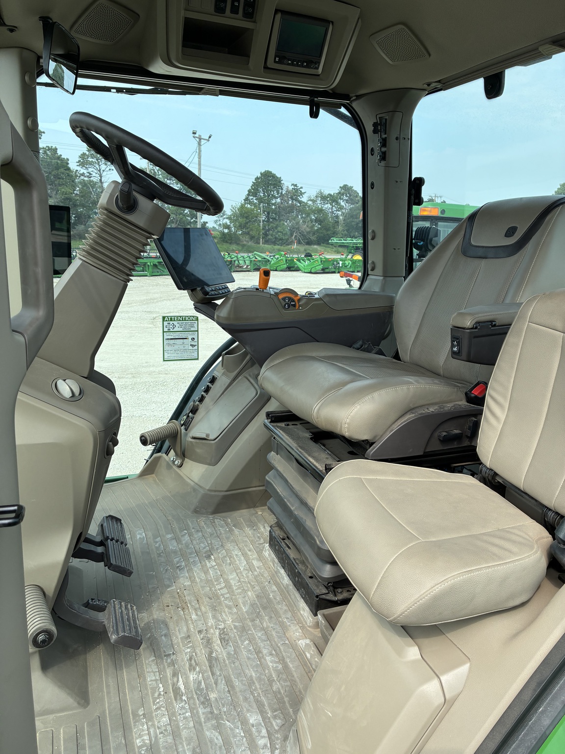  2024 John Deere 8R 370 at LandMark in Smith Center, KS