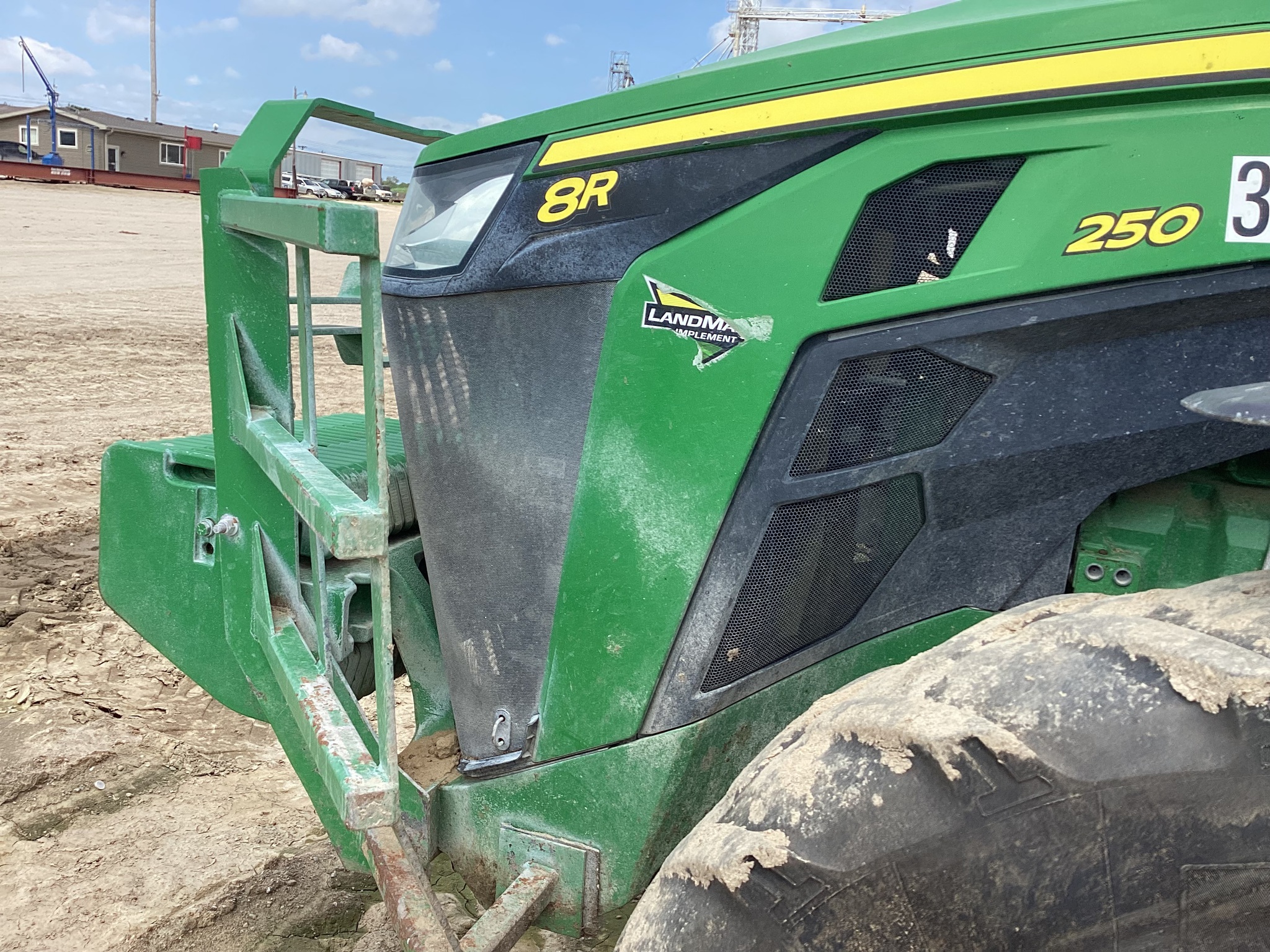  2022 John Deere 8R 250 at LandMark in Minden, NE