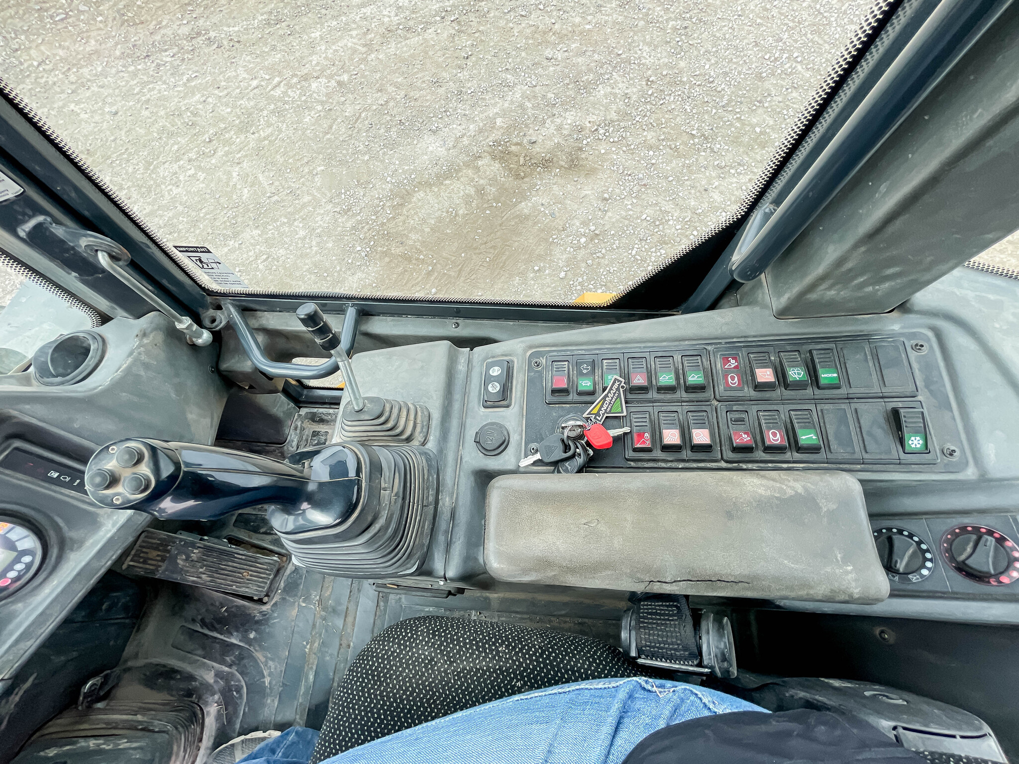  2015 John Deere 324K at LandMark in Holdrege, NE