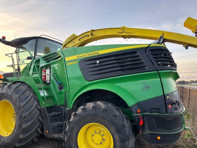 On Lot 2021 John Deere 9900 at Tri County Equipment Sandusky, MI