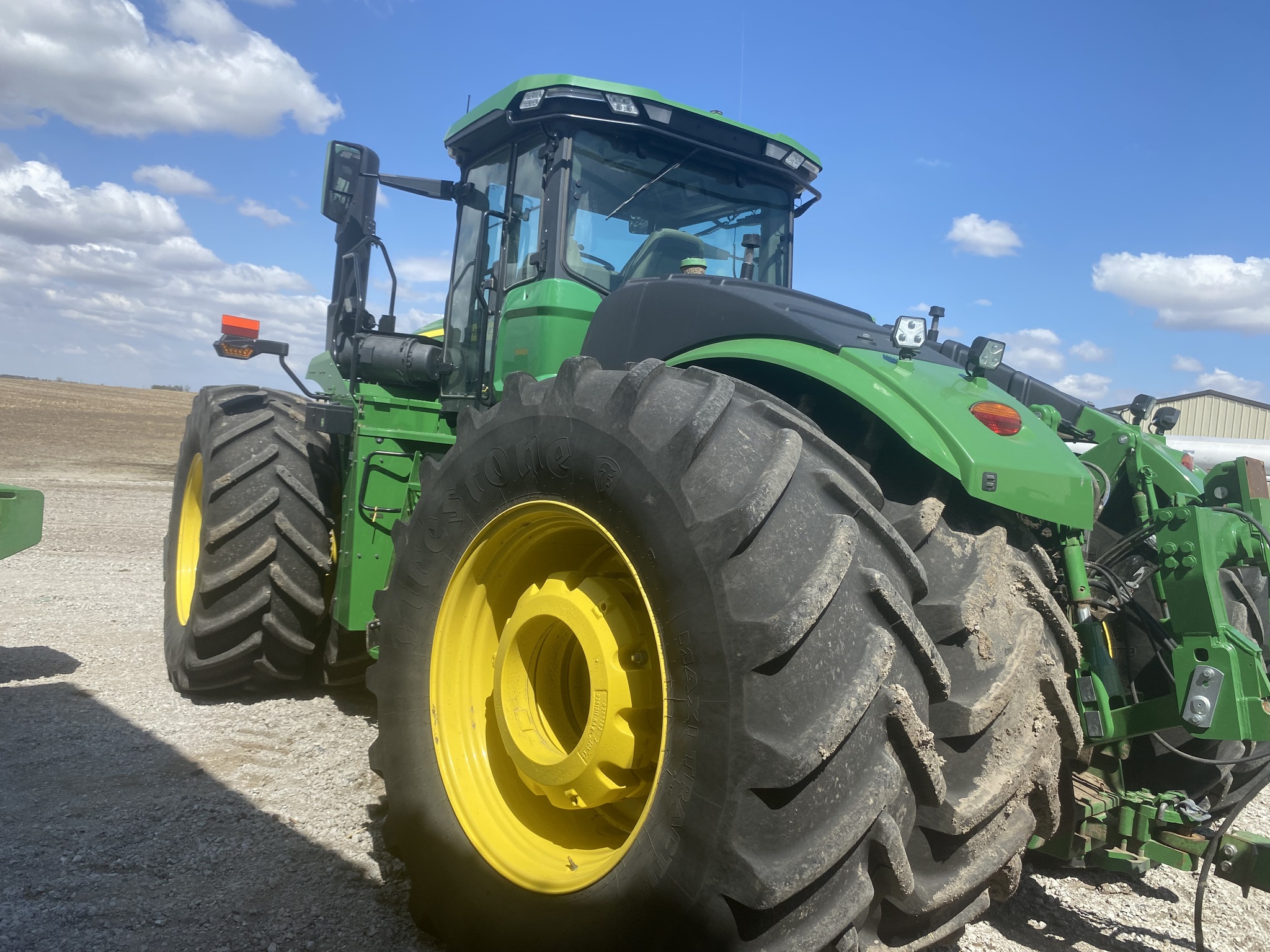  2022 John Deere 9R 440 at LandMark in Hebron, NE
