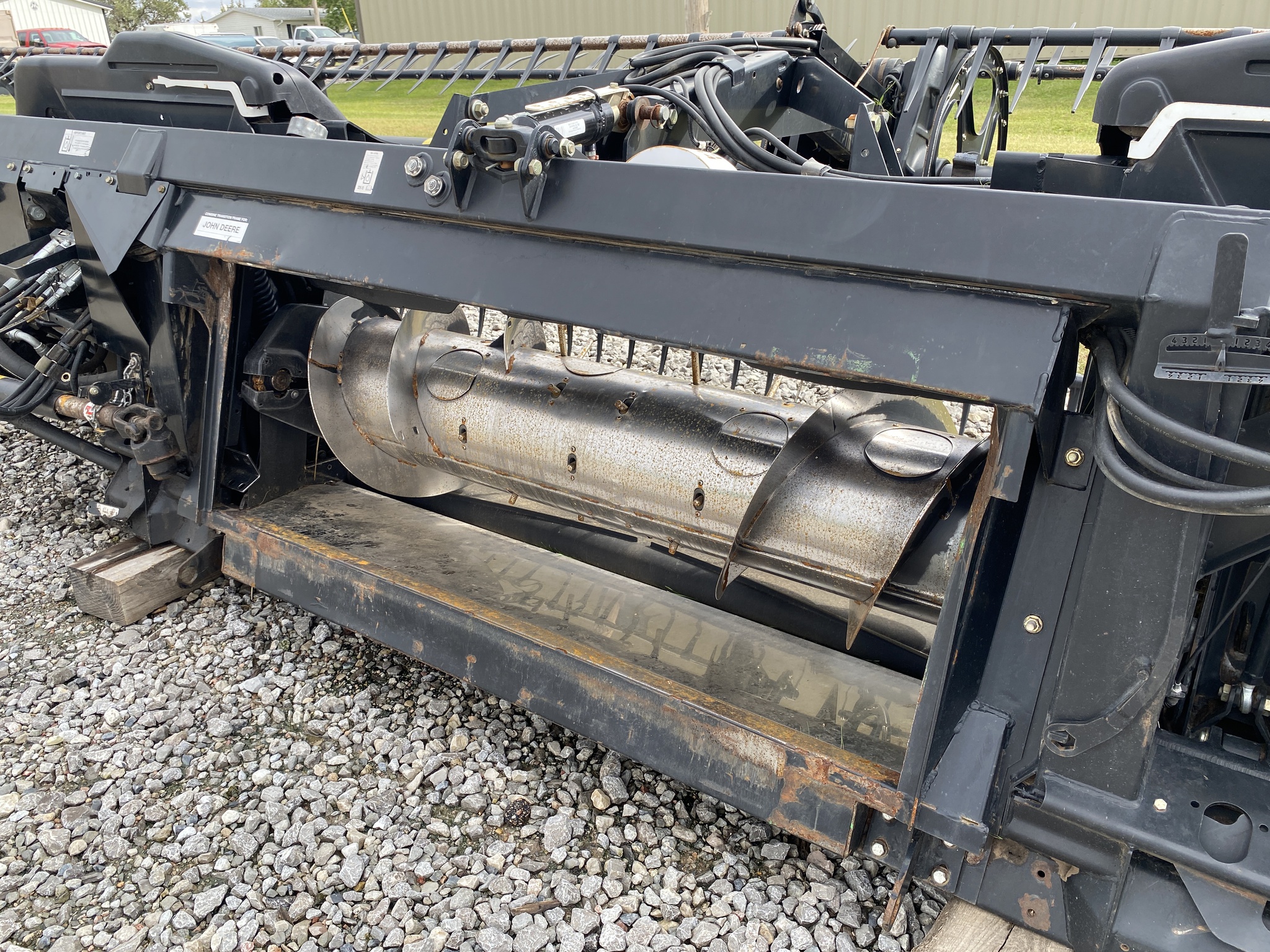  2014 MACDON FD75-40 at LandMark in Hebron, NE