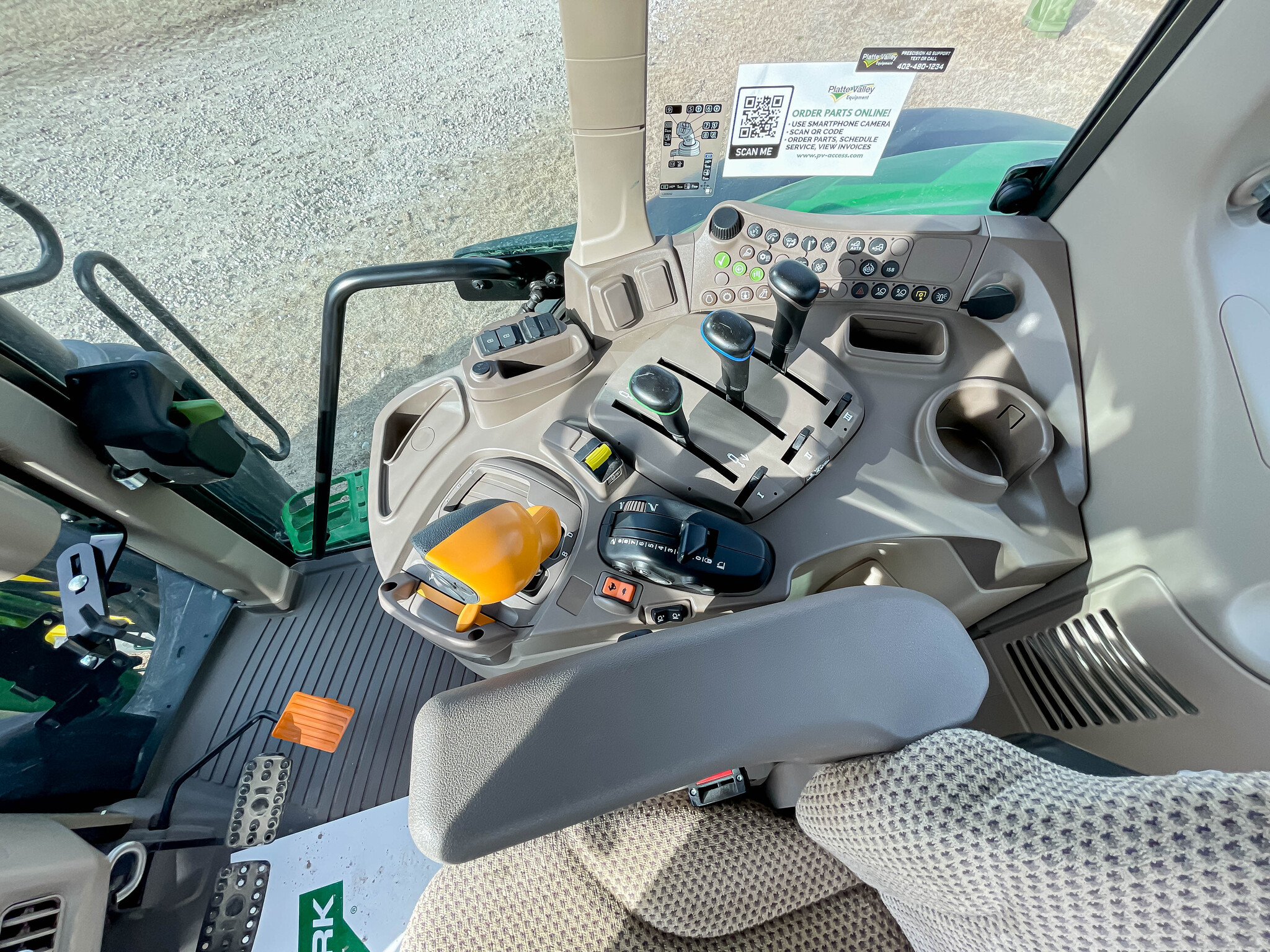  2024 John Deere 6155M at LandMark in Hebron, NE