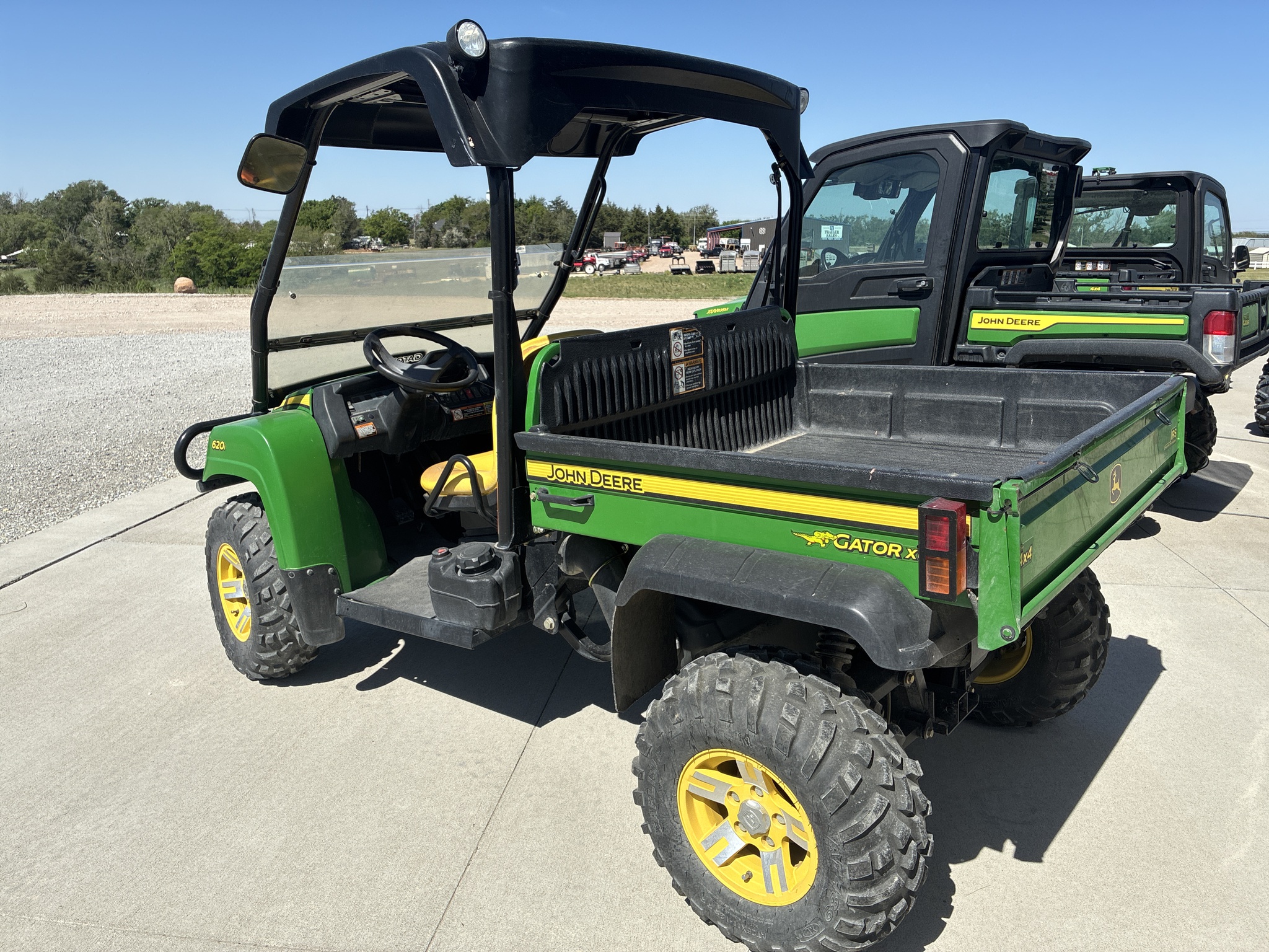  2009 John Deere XUV 620I GREEN at LandMark in Hebron, NE