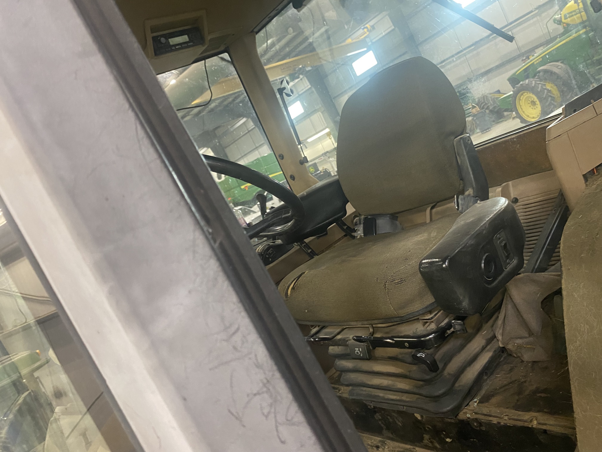  1996 John Deere 7810 at LandMark in Hebron, NE