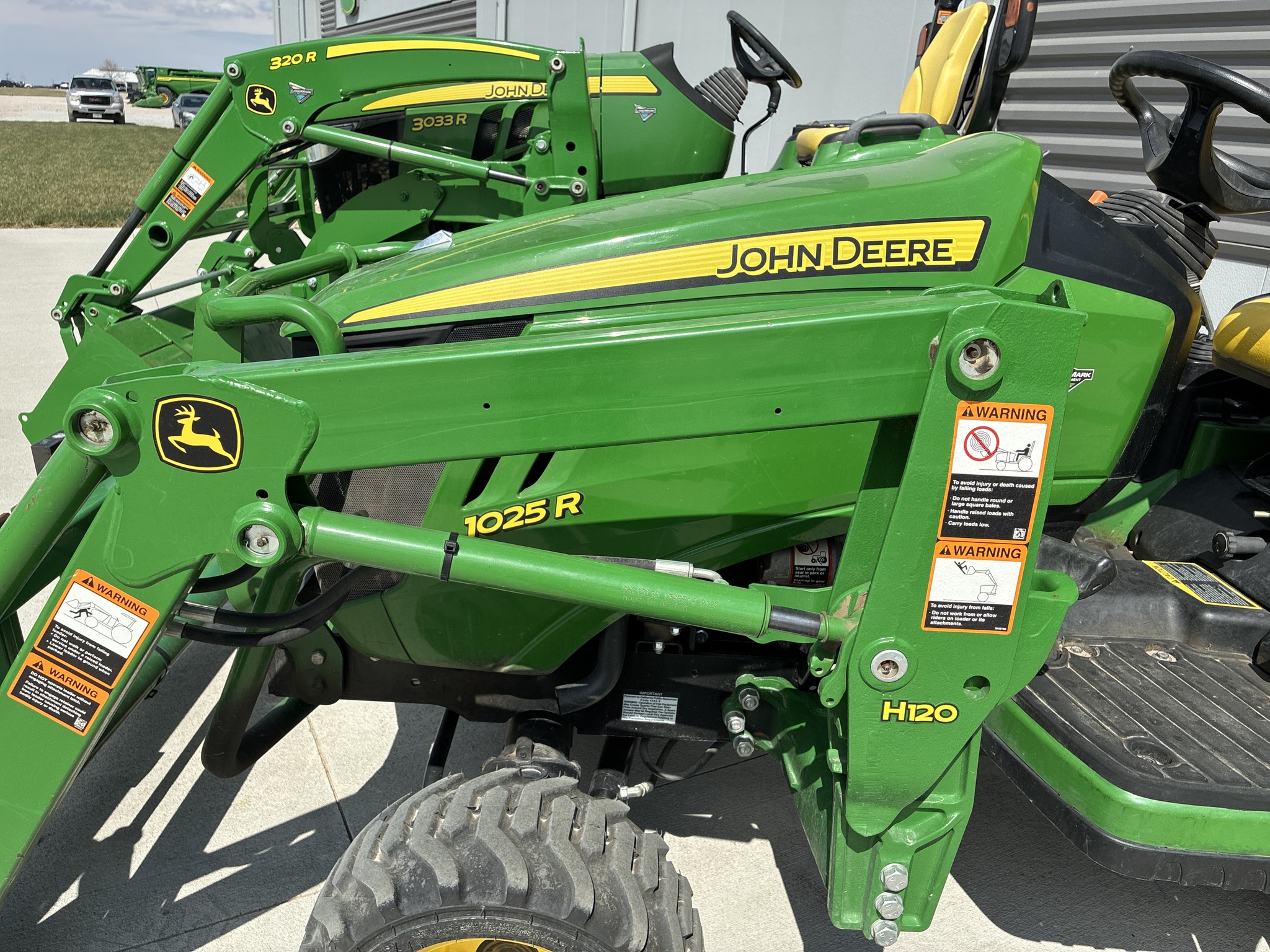  2015 John Deere 1025R at LandMark in Hebron, NE