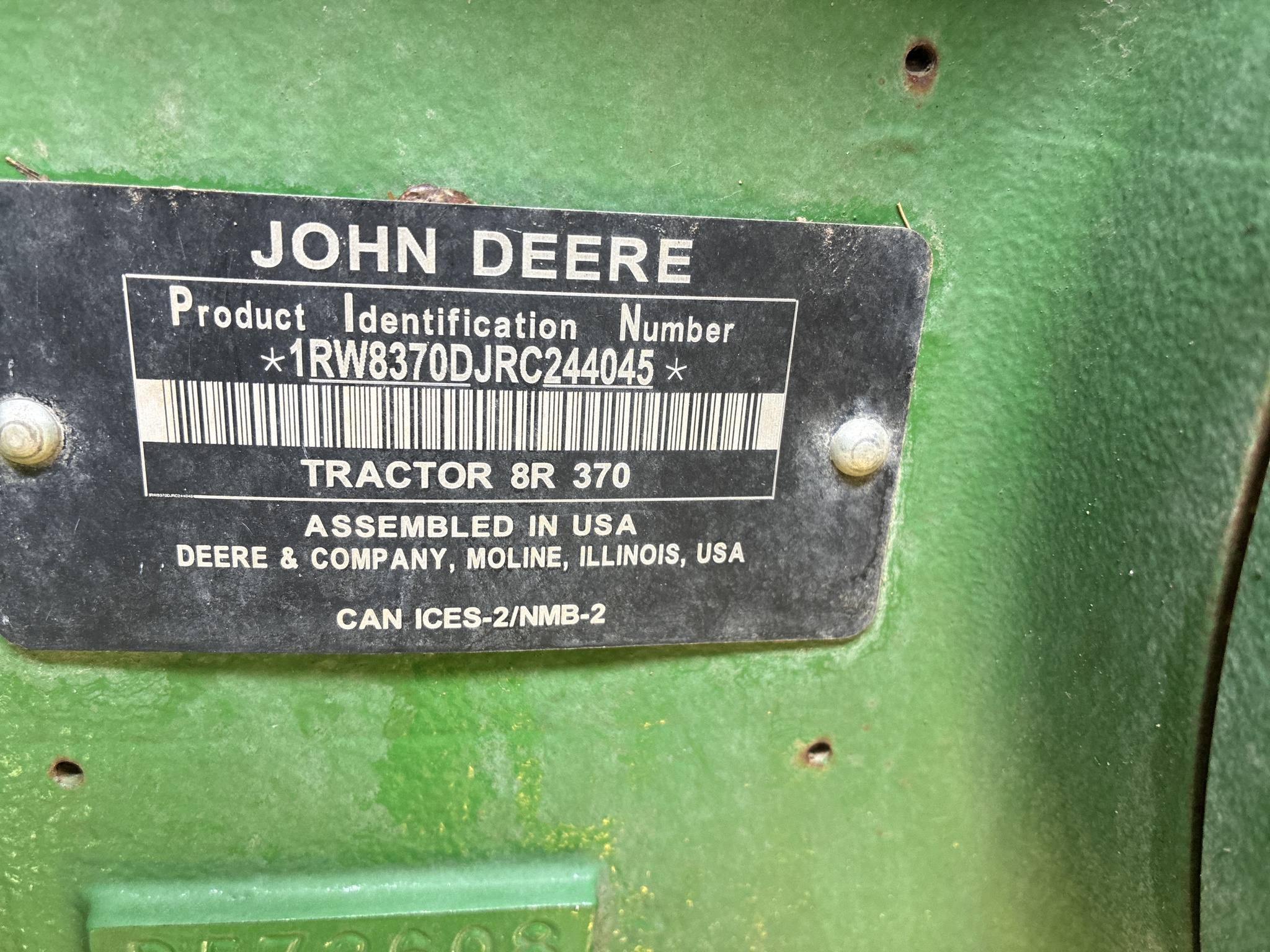  2024 John Deere 8R 370 at LandMark in Marysville, KS