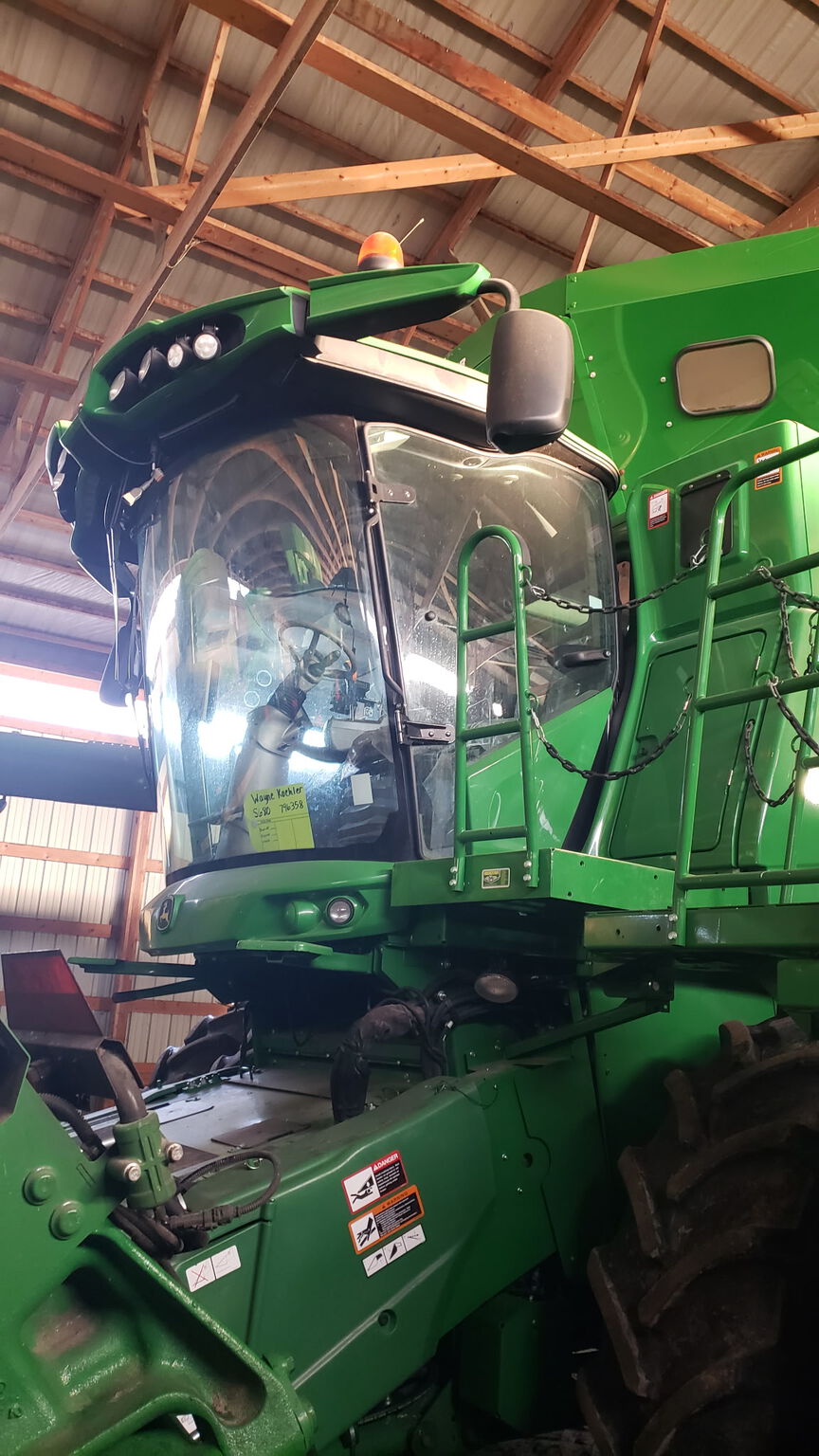  2017 John Deere S680 at LandMark in Minden, NE