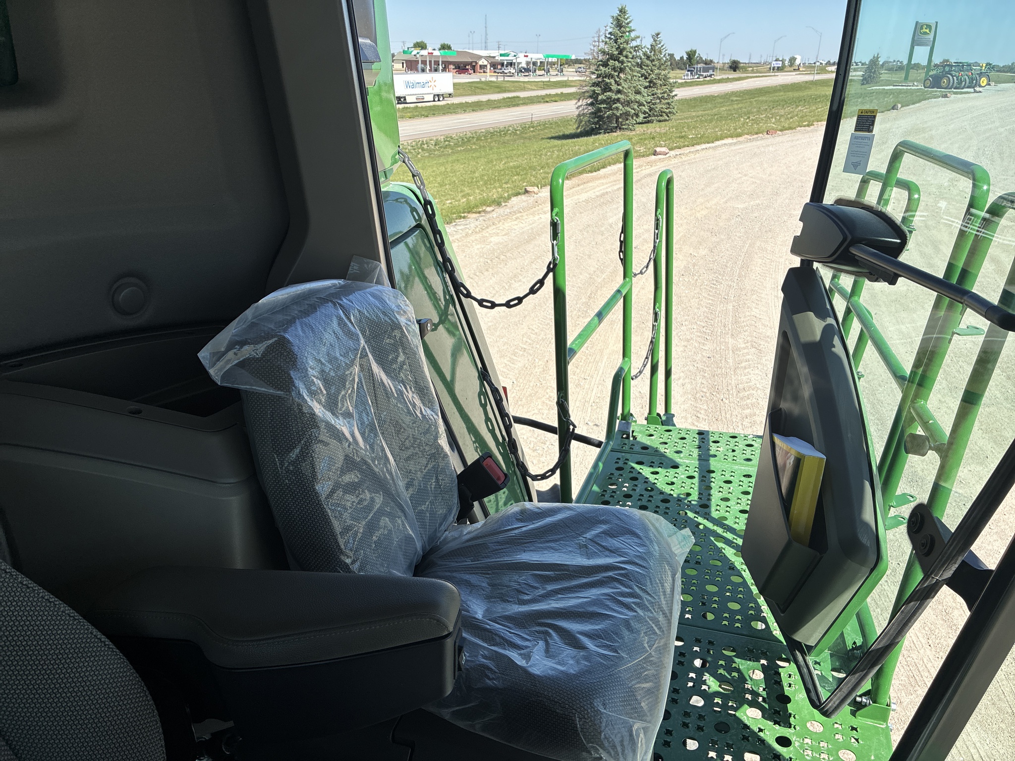  2025 John Deere S7 700 at LandMark in Hebron, NE