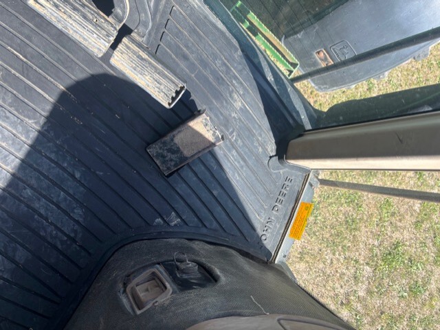 Pend Stk 1995 John Deere 8200 at Tri County Equipment Bad Axe, MI
