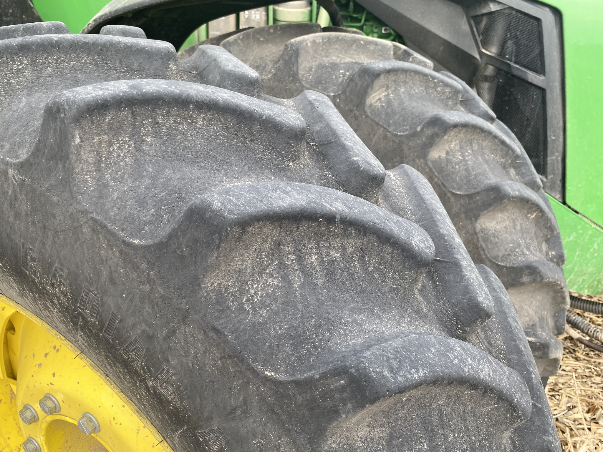  2021 John Deere 8R 370 at LandMark in Hebron, NE