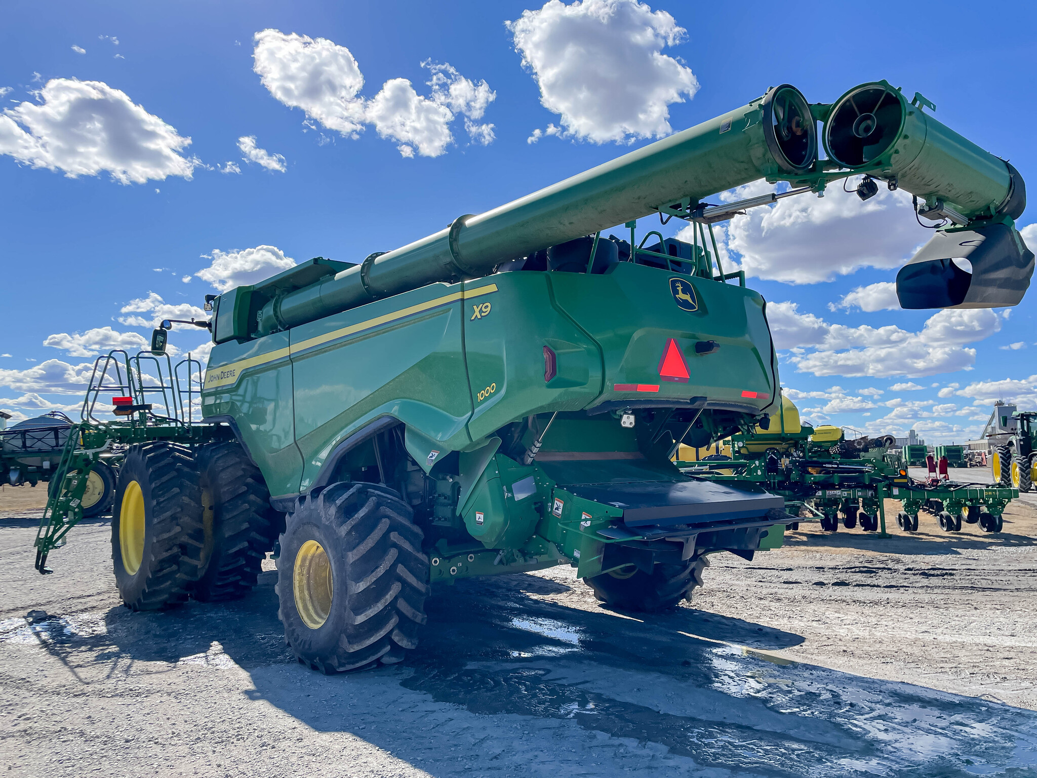  2024 John Deere X9 1000 at LandMark in Kearney, NE
