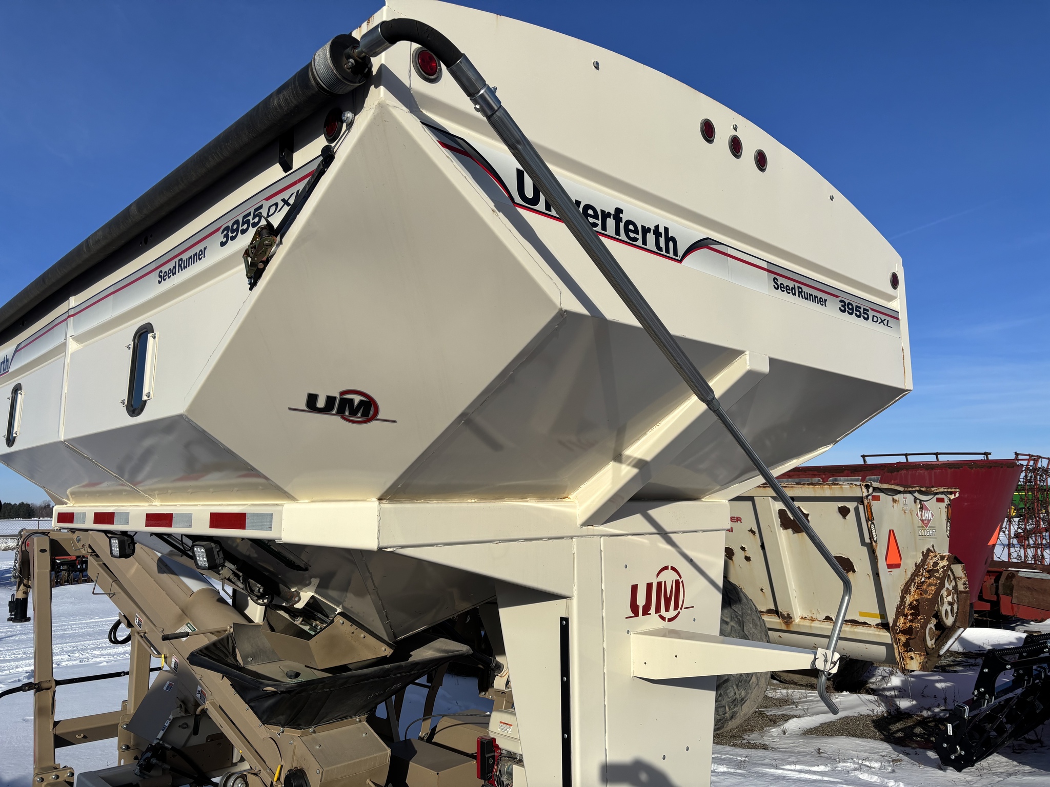 On Lot 2018 Unverferth 3955DXL at Tri County Equipment Sandusky, MI