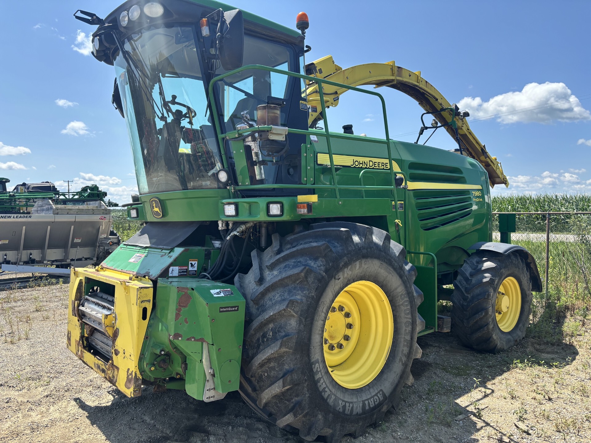 On Lot 2013 John Deere 7980 at Tri County Equipment Sandusky, MI
